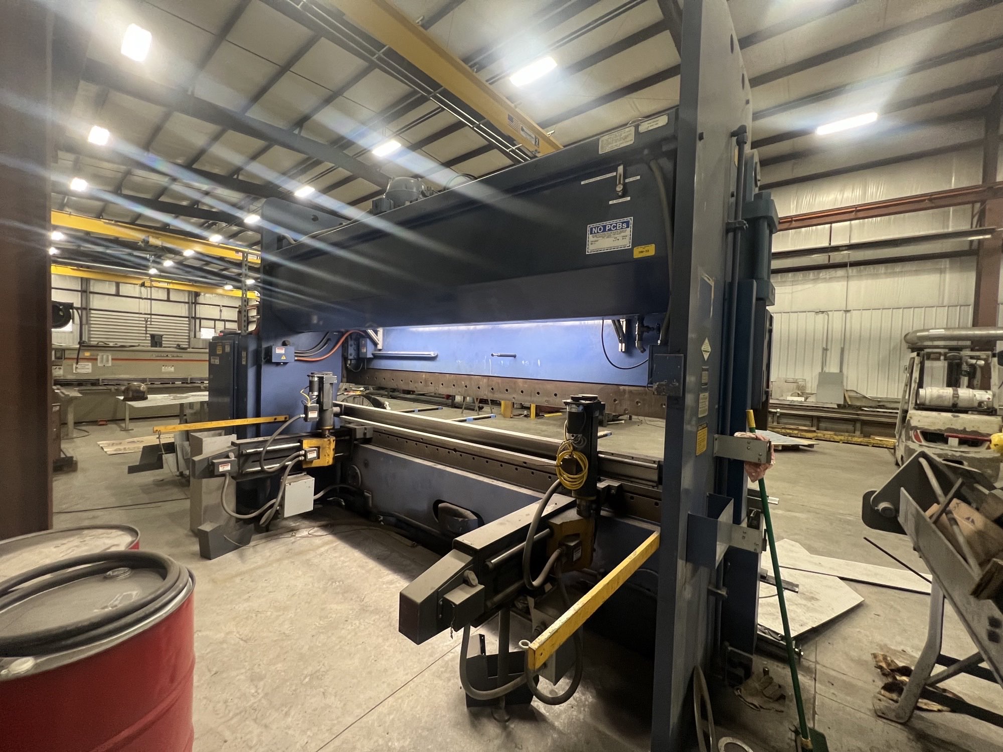 230 Ton X 14’ Cincinnati 230 AF12 Autoform  CNC Hydraulic Press Brake